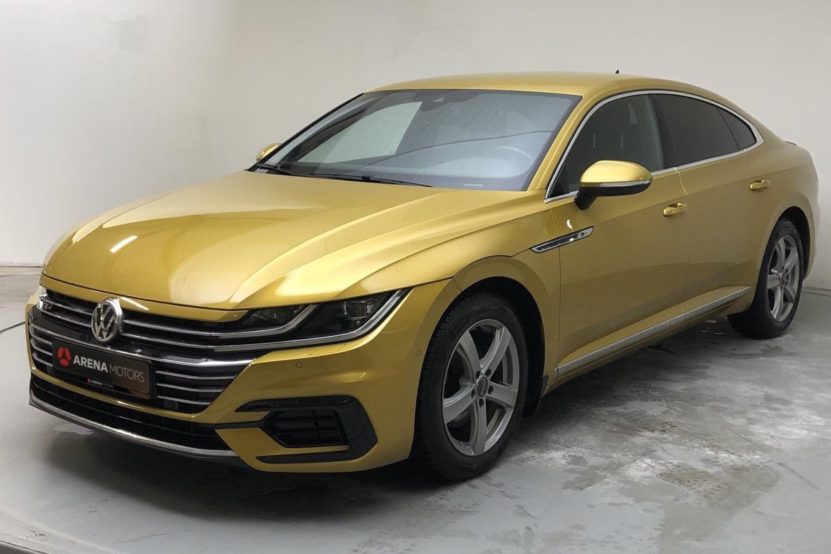 Automobil