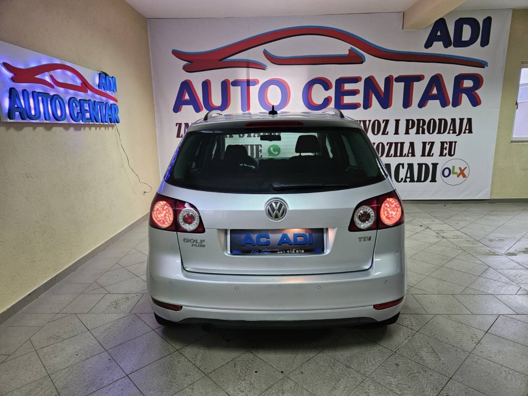 Automobil