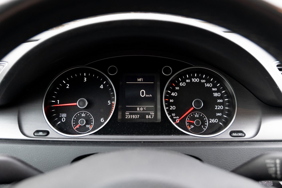 automobil Automobil