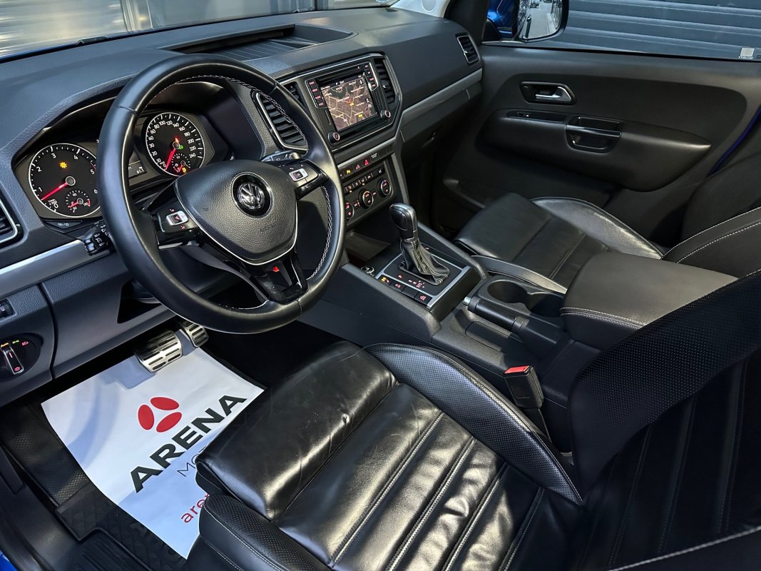 Automobil